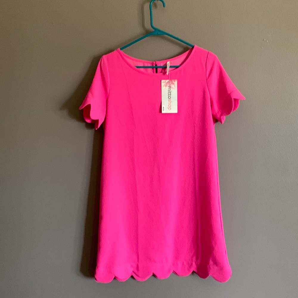 Hot pink boutique dress. Size medium